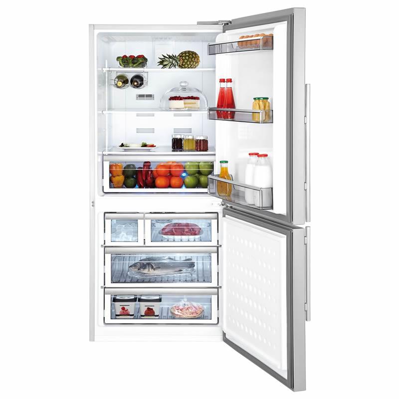 Blomberg 30-inch, 17.8 cu. ft. Bottom Freezer Refrigerator with Ice and Water BRFB1822SS IMAGE 2