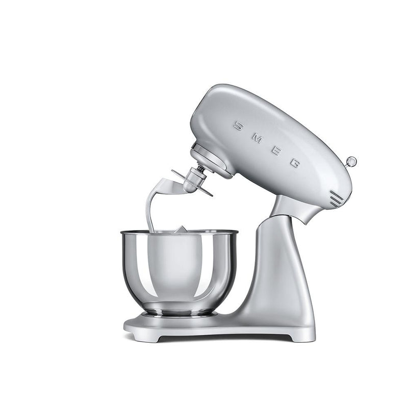 Smeg 50's Retro Style Aesthetic 5-Quart Stand Mixer SMF01SVUS IMAGE 4