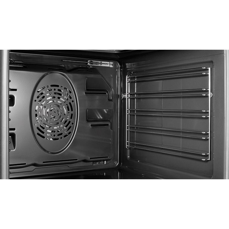 Blomberg 24-inch Freestanding Electric Range with Convection BERU24102SS IMAGE 3