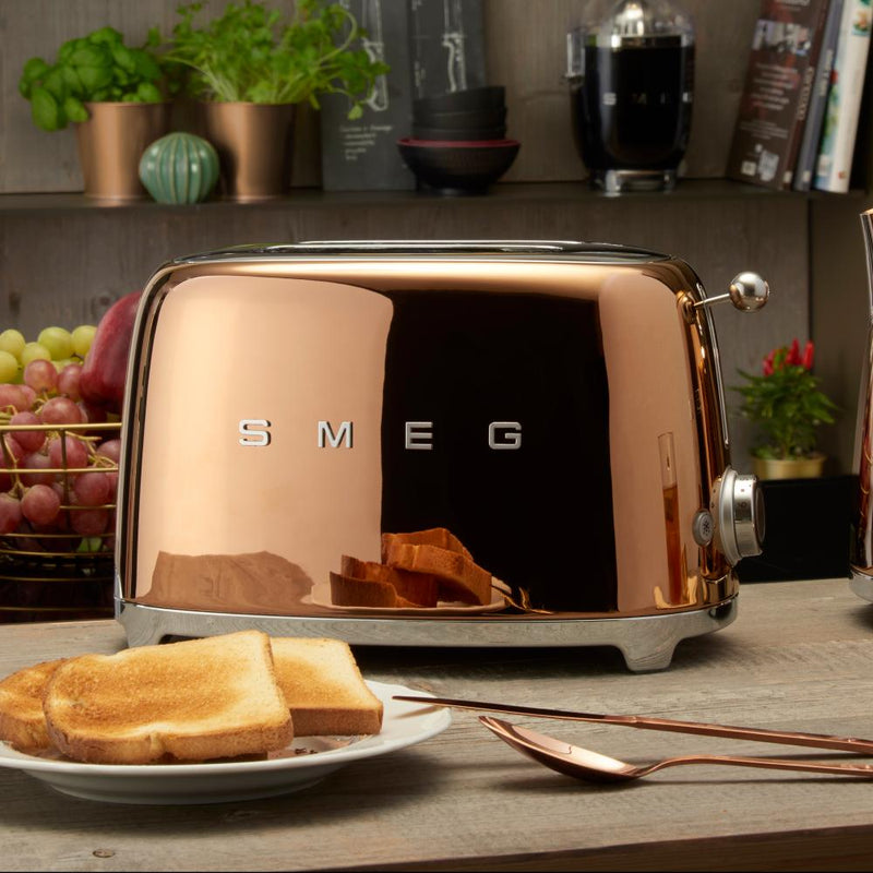 Smeg Retro-Style 2-Slice Toaster TSF01RGUS IMAGE 6