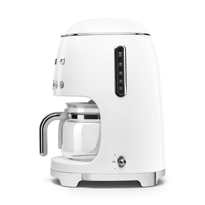 Smeg Retro-Style Drip Coffee Machine DCF02WHUS IMAGE 2