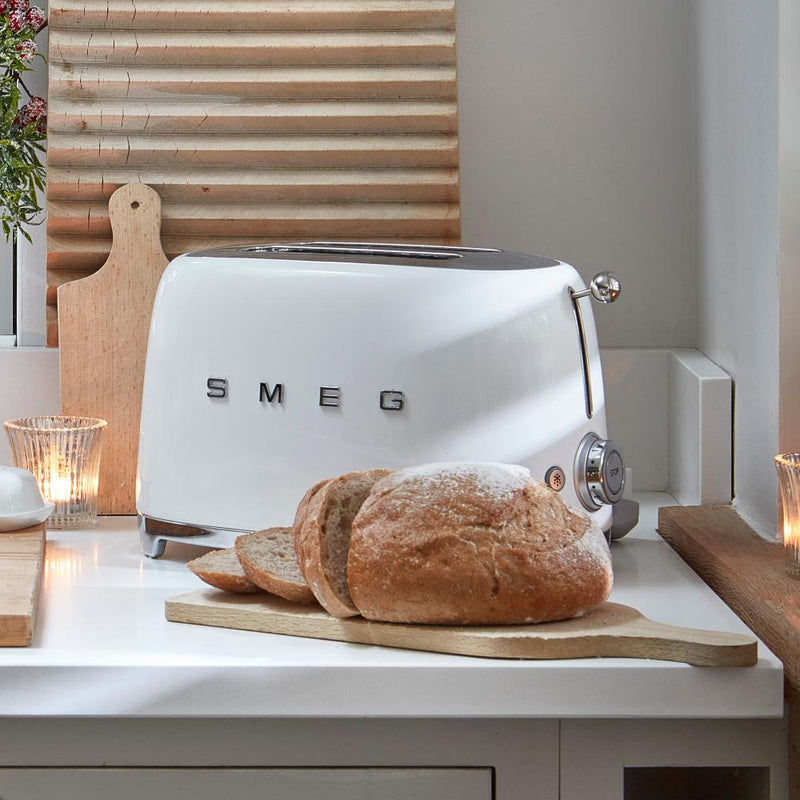 Smeg Retro-Style 2-Slice Toaster TSF01WHMUS IMAGE 9