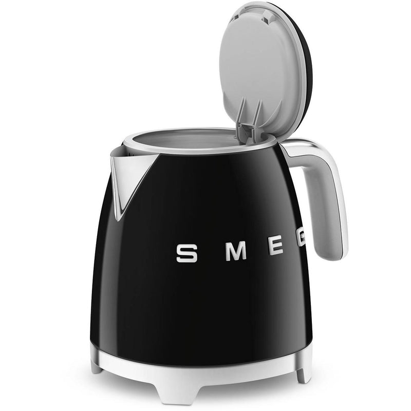 Smeg Retro-Style 0.8L Electric Kettle KLF05BLUS IMAGE 10