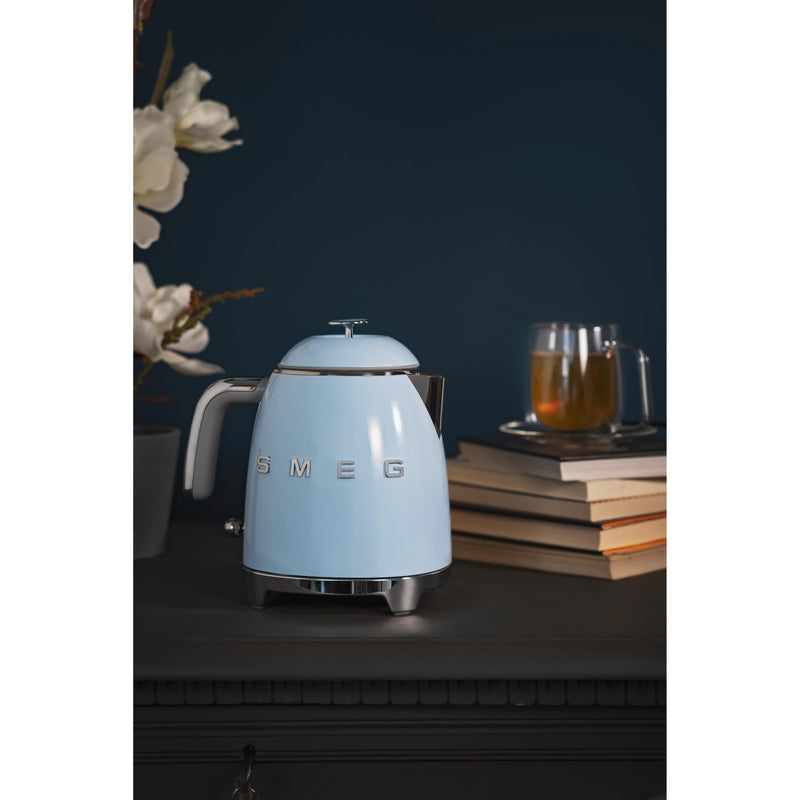 Smeg Retro-Style 0.8L Electric Kettle KLF05PBUS IMAGE 12