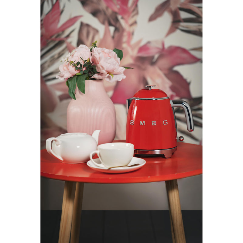 Smeg Retro-Style 0.8L Electric Kettle KLF05RDUS IMAGE 18