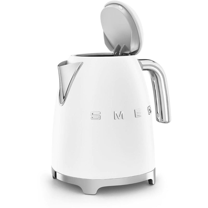 Smeg Retro-Style 1.7L Electric Kettle KLF03WHMUS IMAGE 10