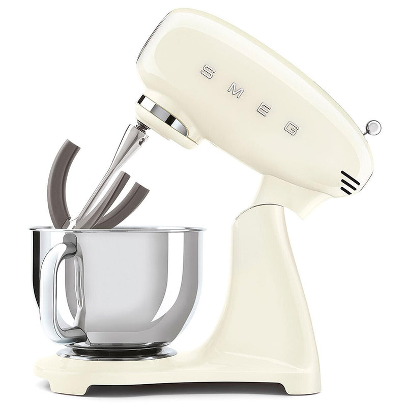 Smeg Retro-Style 5Qt Stand Mixer SMF03CRUS IMAGE 4