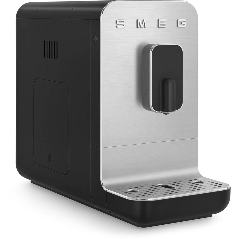 Smeg Retro-Style Automatic Coffee Machine BCC01BLMUS IMAGE 7