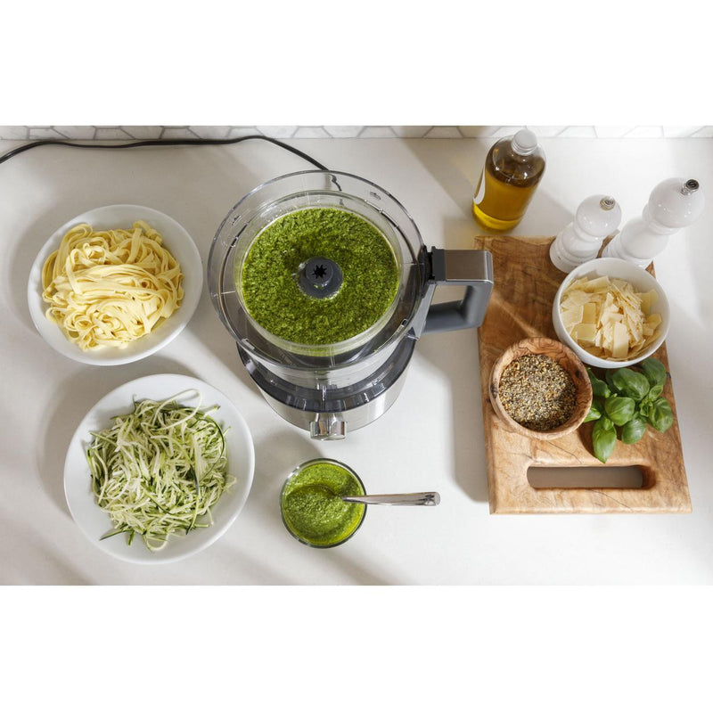 GE 12-Cup Food Processor with 550-Watt of Power G8P1AASSPSS IMAGE 20