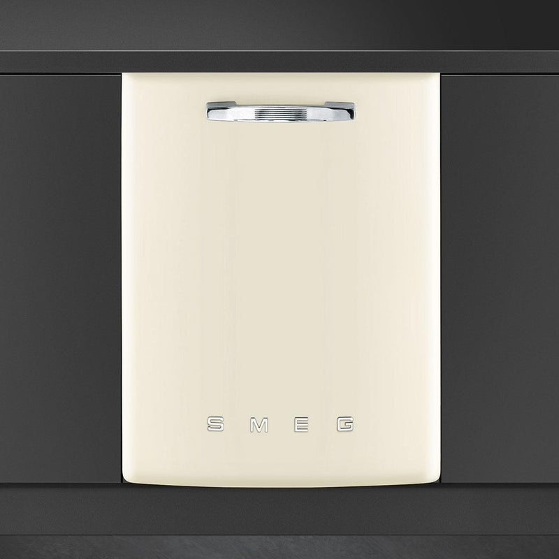 Smeg 24-inch Retro-Style Built-In Dishwasher STU2FABCR2 IMAGE 2