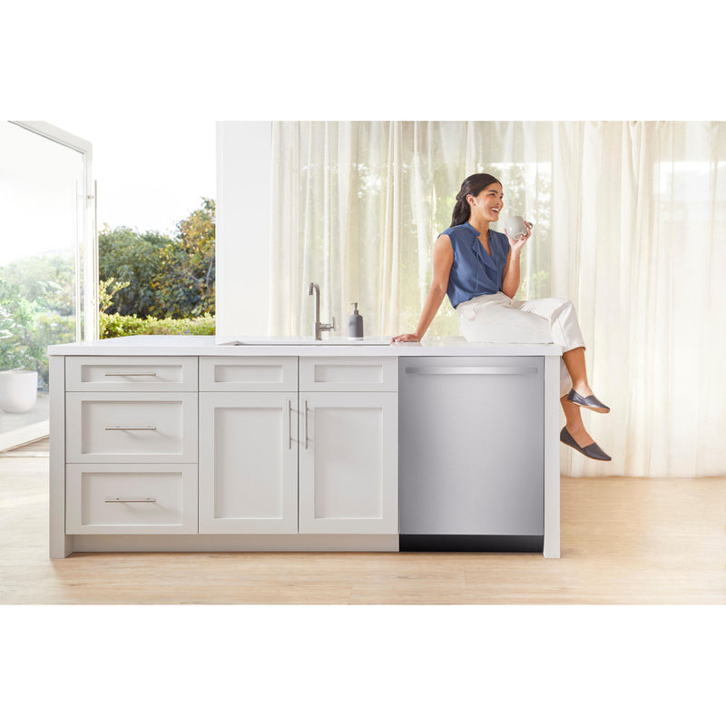 Bosch 24-inch Built-in Dishwasher with Home Connect® SHX5AEM5N IMAGE 3