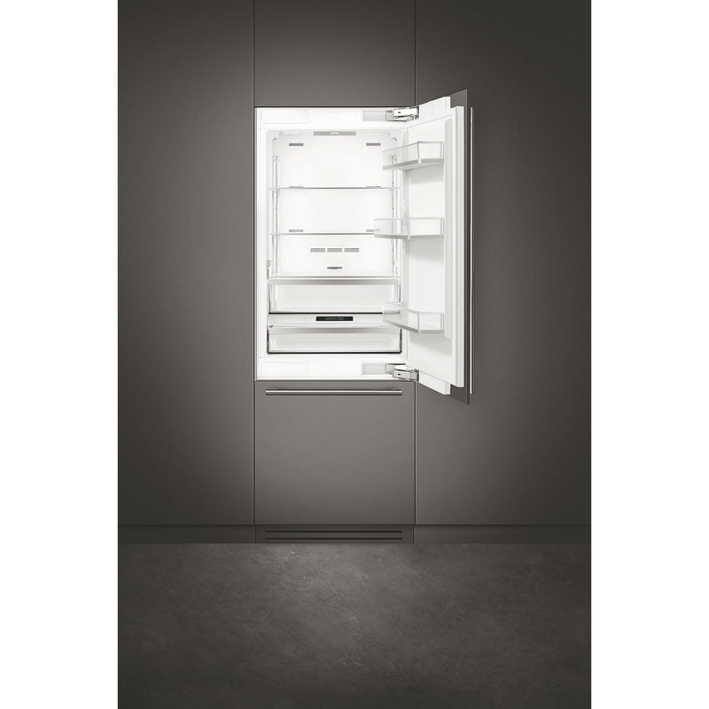 Smeg 30-inch Bottom Freezer Refrigerator CB465UI IMAGE 2