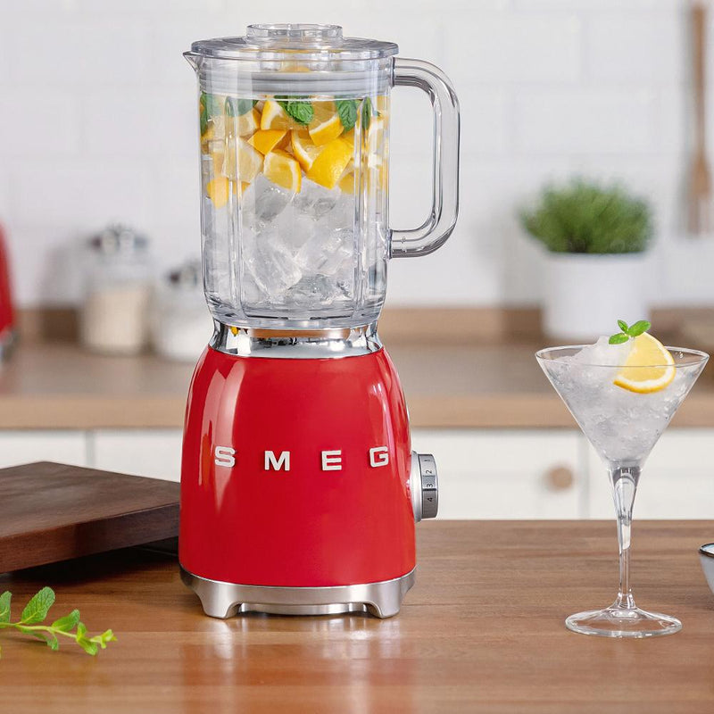 Smeg Retro-Style Blender BLF03RDUS IMAGE 2