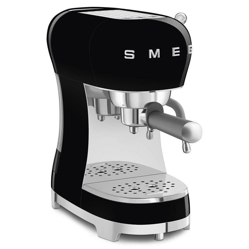 Smeg Retro-Style Manual Espresso Coffee Machine ECF02BLUS IMAGE 3