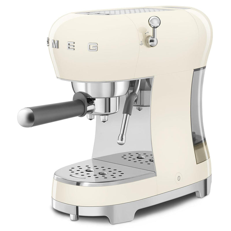 Smeg Retro-Style Manual Espresso Coffee Machine ECF02CRUS IMAGE 4