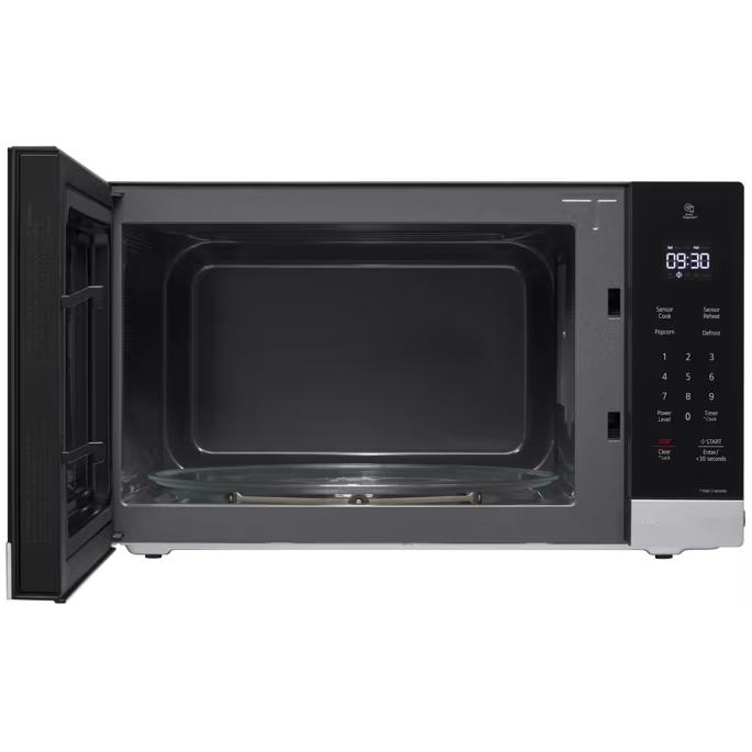 LG 1.5 cu. ft. NeoChef™ Countertop Microwave with Smart Inverter MSER1590S IMAGE 4