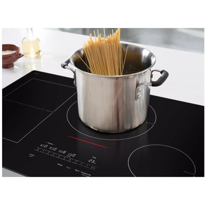 LG 30-inch Built-In Induction Cooktop with UltraHeat™ CBIH3017BE IMAGE 5