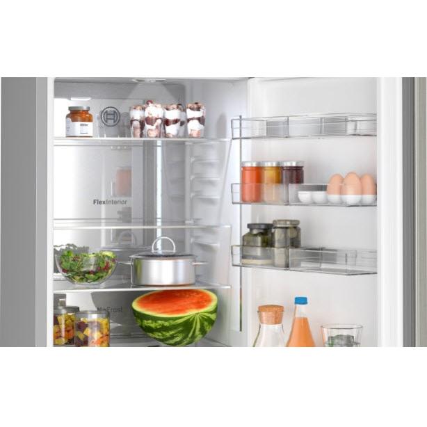 Bosch 24-inch, 14.09 cu. ft. Freestanding Bottom Freezer Refrigerator B24CB80ESS IMAGE 5